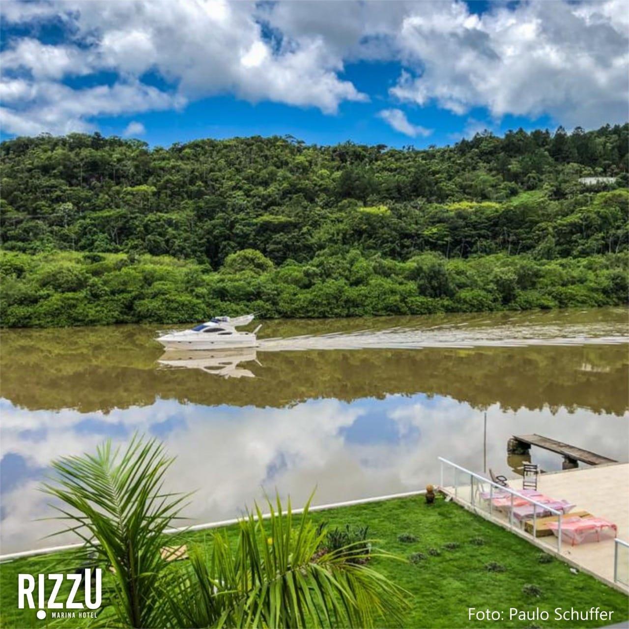 Rizzu Marina Hotel Balneário Camboriú Exterior foto